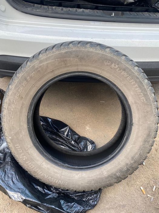 Зимные Шины с шипами 17 размер