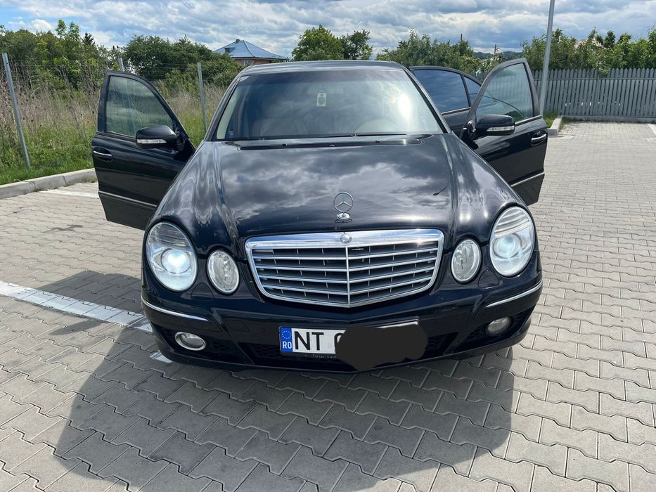 Mercedes E class