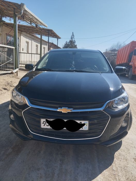 Chevrolet Onix 2025