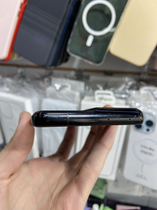 Samsung S21 Ultra 12/256 ideal