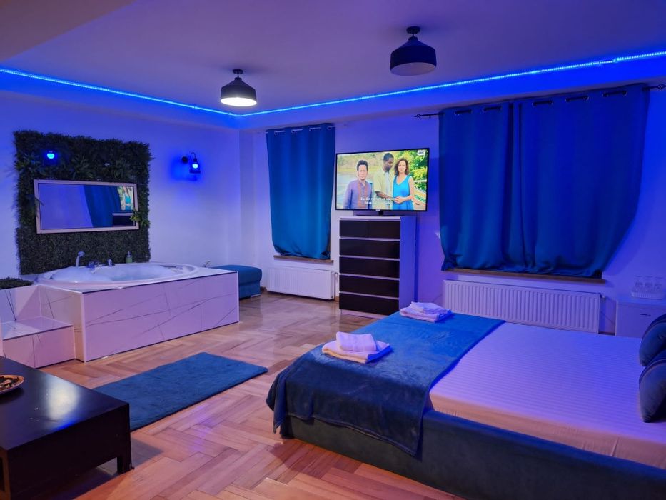 Regim hotelier, jacuzzi  unirii sector-3 studiou premiu lux cu jacuzi