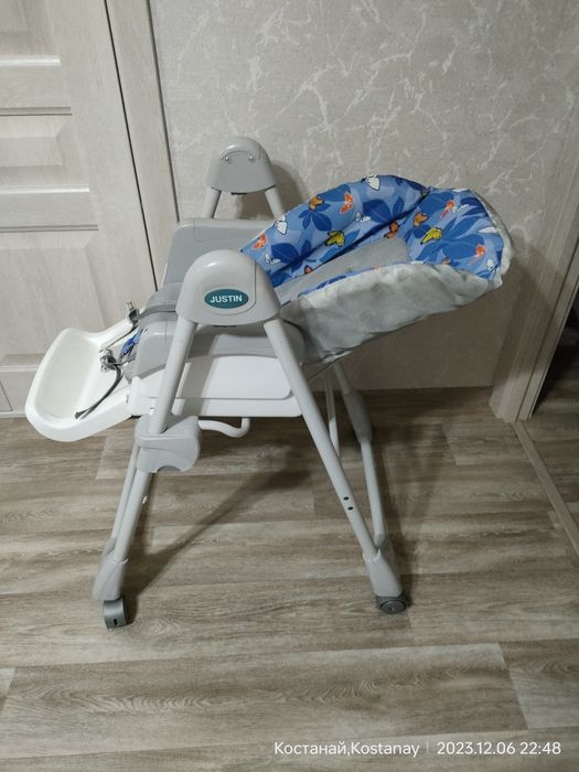 Стульчик для кормления