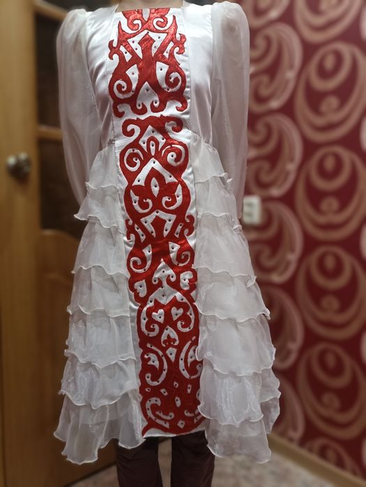 Продам национальной платье