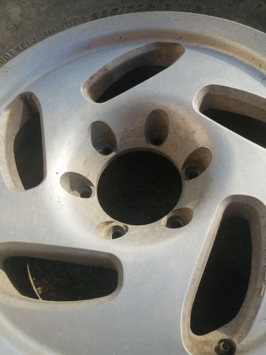 Продается 4 диска R16 настоящий титан