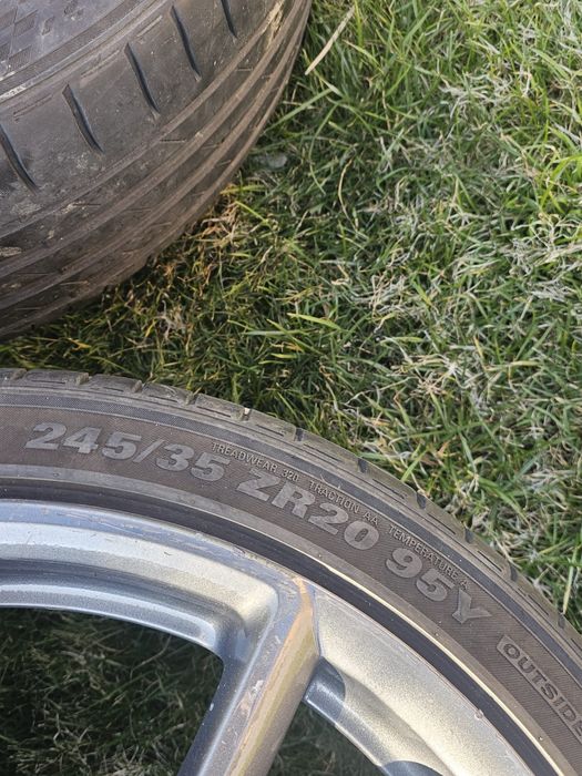 Anvelope 245 35 20 Kumho de vara