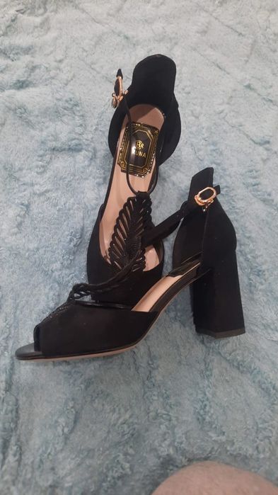 Обувь туфли красовки 4500тг