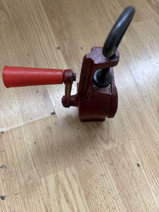 Vand masina de tocat nuca