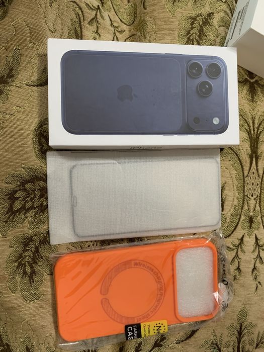 Продаю iphone xr 10