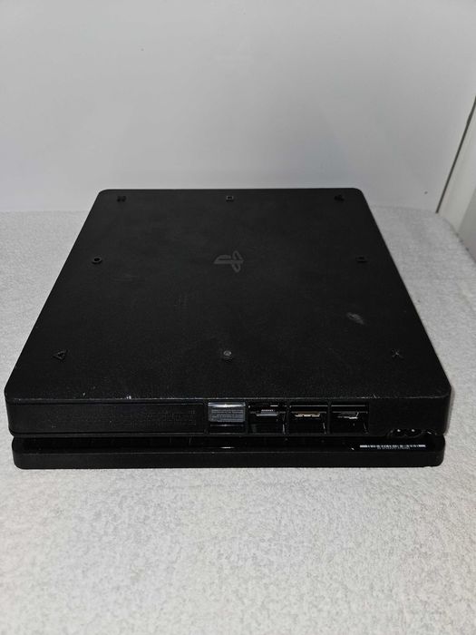 consola ps4 slim / playstation 4 slim o maneta si stocare 500gb