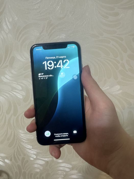 Apple iPhone Xr 64 GB