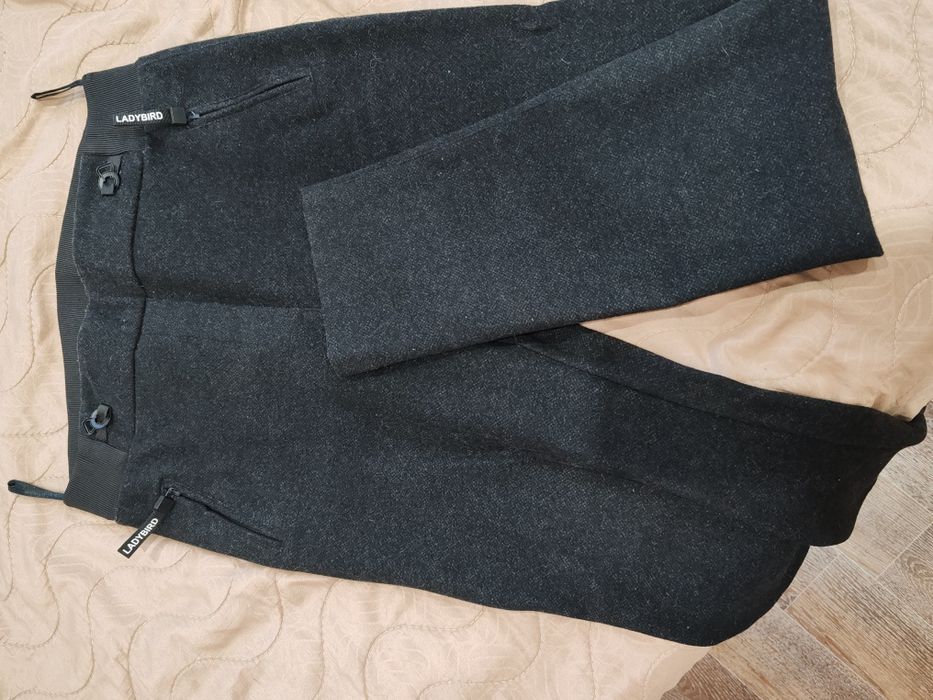 Отдам женские вещи