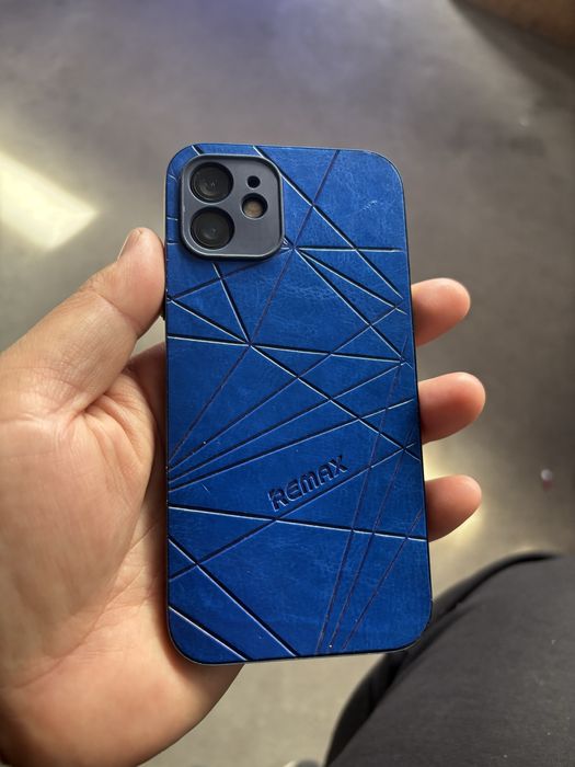 Iphone 12               .