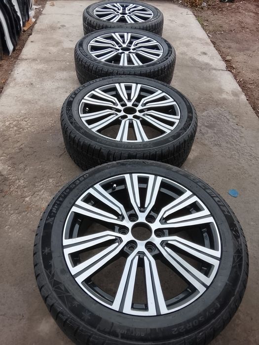 Диски с шинами в оригинале б/у