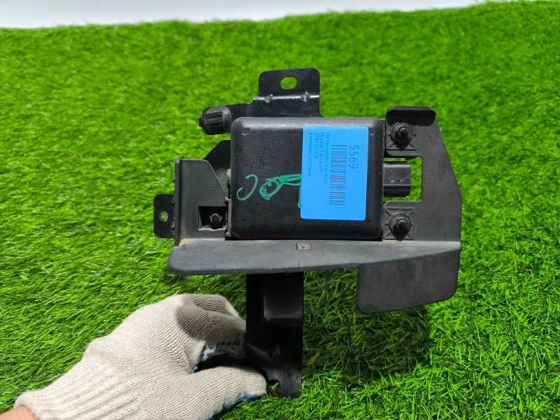 Датчик слепых зон Hyundai Elantra AD прав. (б/у)