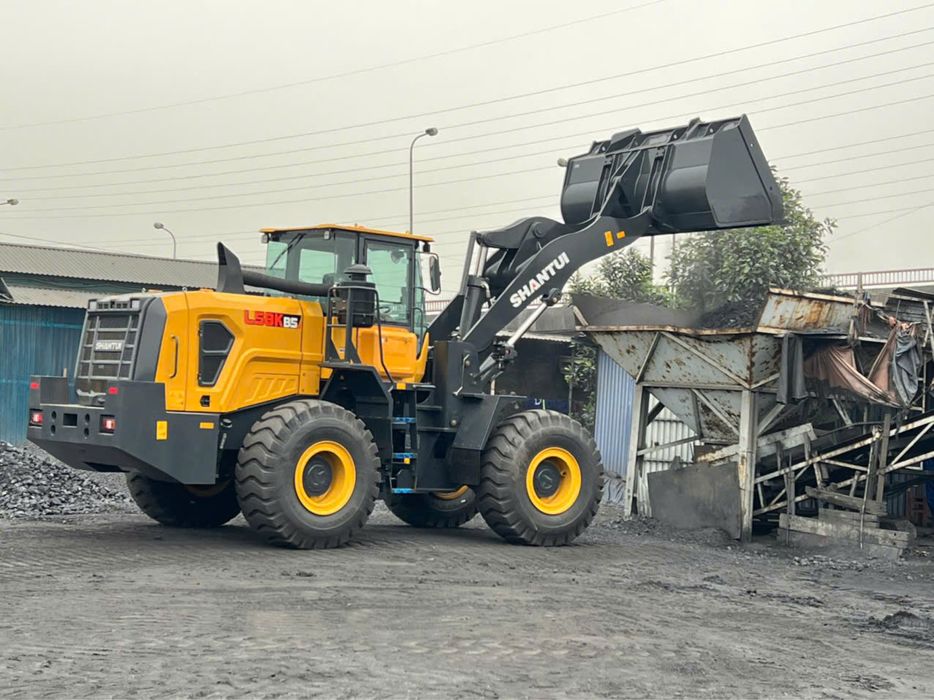 фронтальный погрузчик 3.5 куб