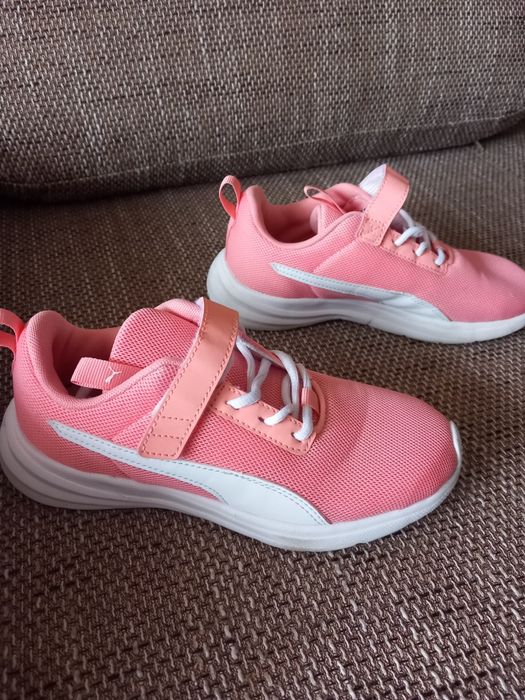 Adidași Puma nr 34