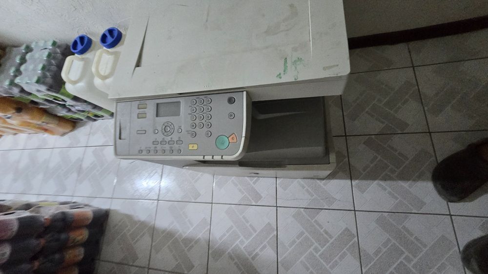 Принтер Canon в отличном состоянии.