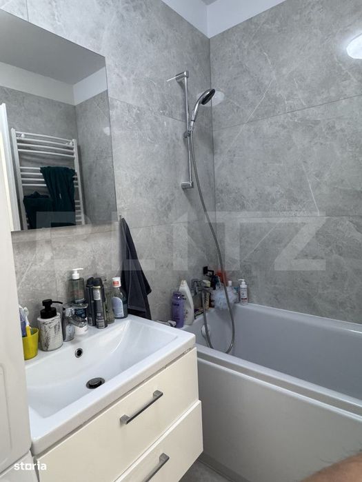 Apartament 3 camere, 67 mp, zona Vest