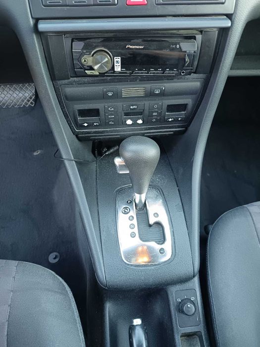 AUDI A6 Avant 2001 — imagine 3