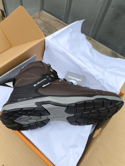 39 номер, Albatros Brione CTX Mid O2 WR HRO SRC работни обувки