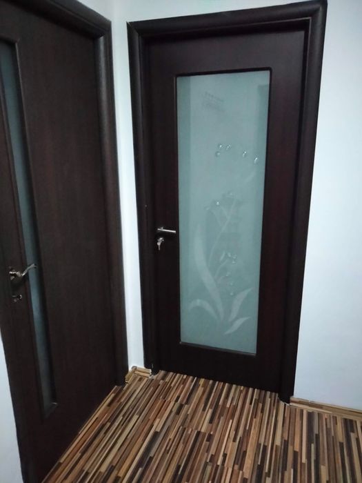 Inchiriez apartament 3 camere