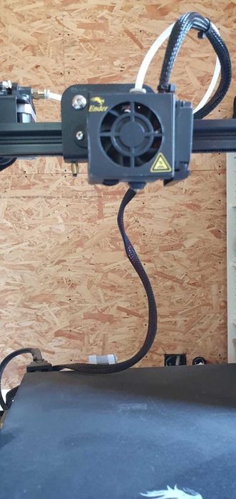 Imprimanta 3D Creality Ender 3 Pro de ocazie