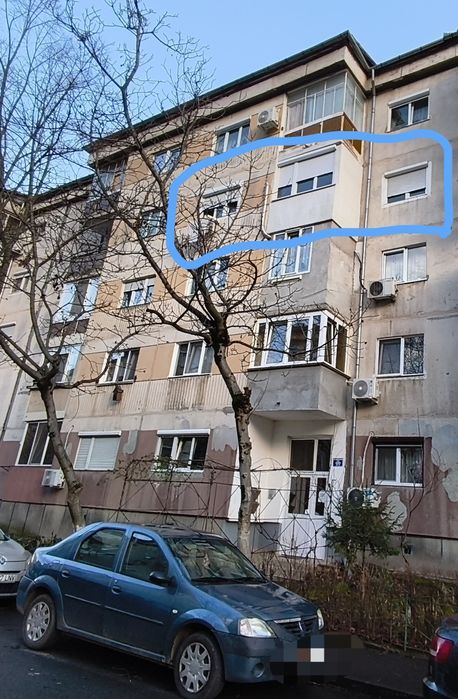 Vând apartament tip Pb 2 camere zona Rogerius