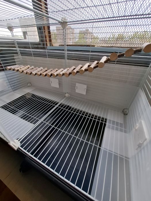 Зоотовары. Клетка.