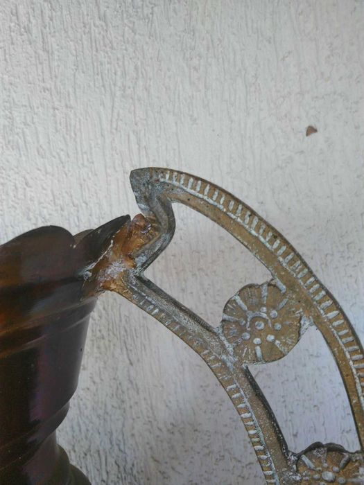 Продавам огромна Френска Барокова медна ваза Рококо