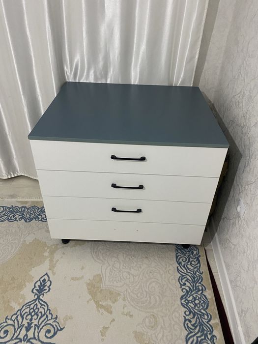Продается комод , почти новая