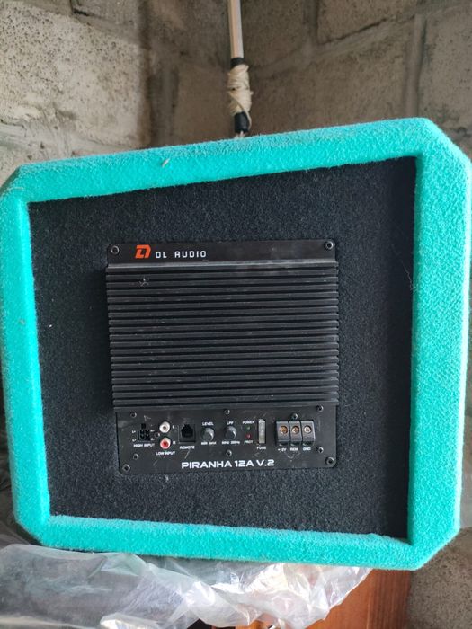 Продам саббуфер PIRANHA