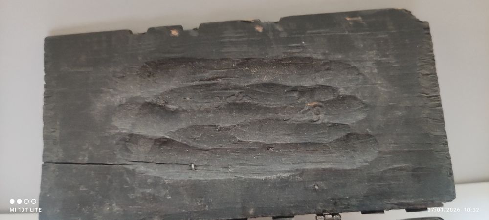 Античен мини сандък Burgo 1929 -реплика на сандъка на Ел Сид