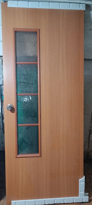 продаётся дверное полотно