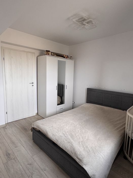Apartament 2 camere Mobilat-Utilat plus loc parcare