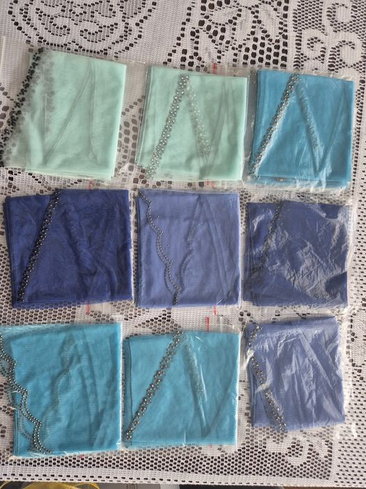 Baticuri cu pietricele deosebite