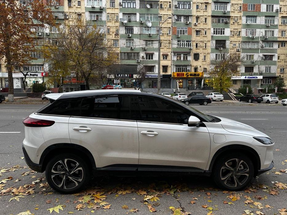 X-Peng 520 km EV avtomobil | 2021 yil | 75 000 km | Oq rang