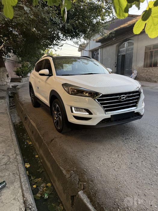 Hyundai Tucson Full
