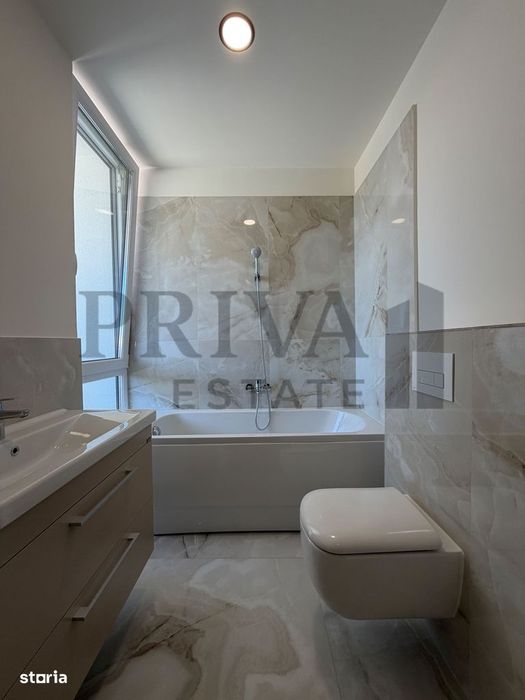 Apartament 3 camere, 2 bai, 2 balcoane, etaj 1. Aradului/ British