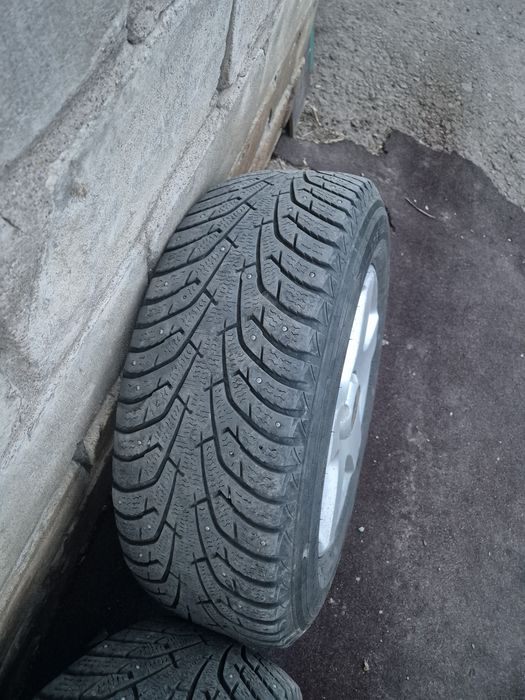 Maxxis шипы 235/65/17