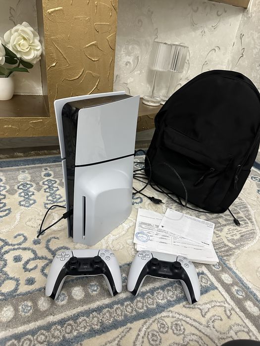 PlayStation 5 Slim с дисководом 1tb