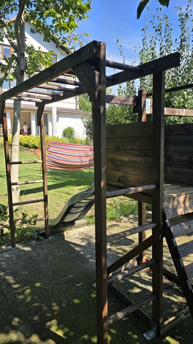 Loc de joaca tobogan leagăn