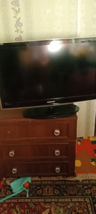 Телевизор Самсунг 40диаганаль