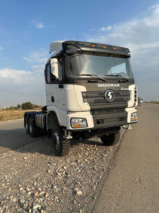 Новый тягач Shacman x3000 6x6