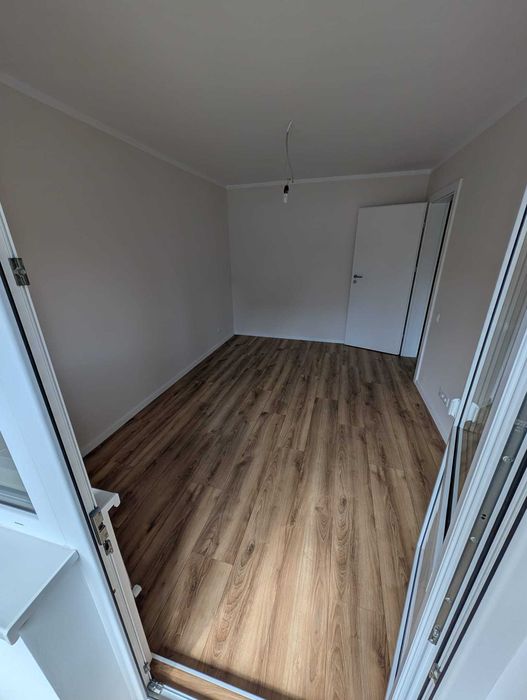 Apartament 3 camere, RECENT RENOVAT, 2 băi, 3 balcoane