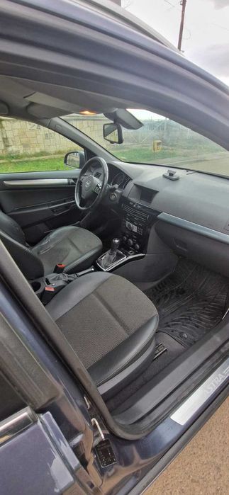 Opel Astra H 1.7 CDI