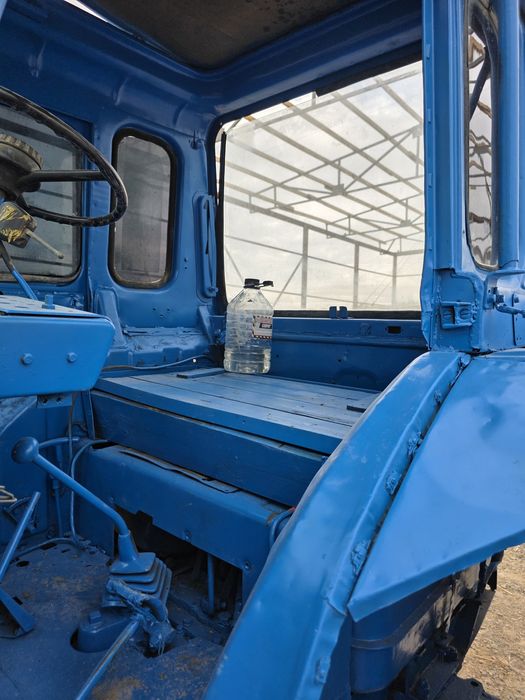 Тракторрр МТЗ 80