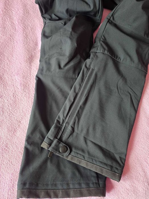 Ски панталон. Туристически дамски панталон