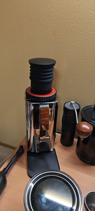 Кафемелачка-ECM C-Manuale 54