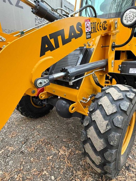 Погрузчик-Экскаватор  ATLAS-2CX