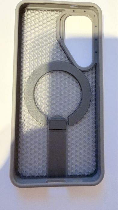 Охлаждащ калъф с MagSafe + стойка за Samsung S24 / S25 / Ultra /Plus